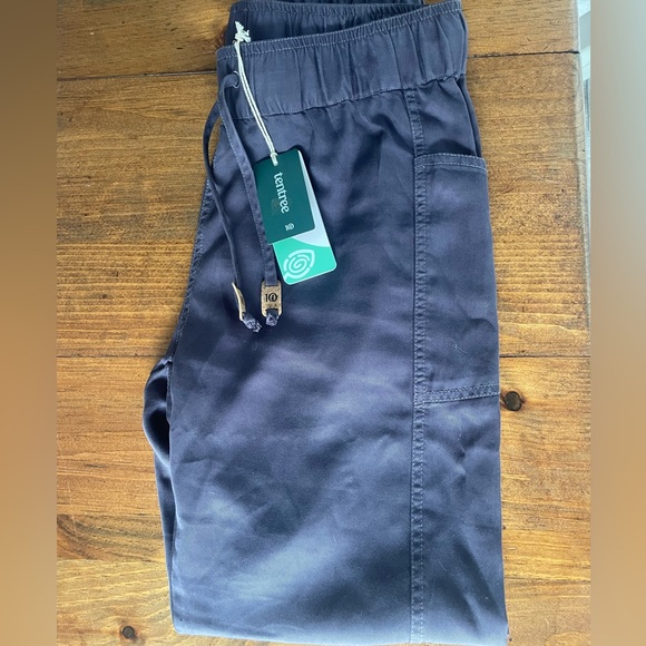 10 Tree Colwood Jogger - Picture 5 of 6